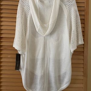 Curio white L cover-up hoodie